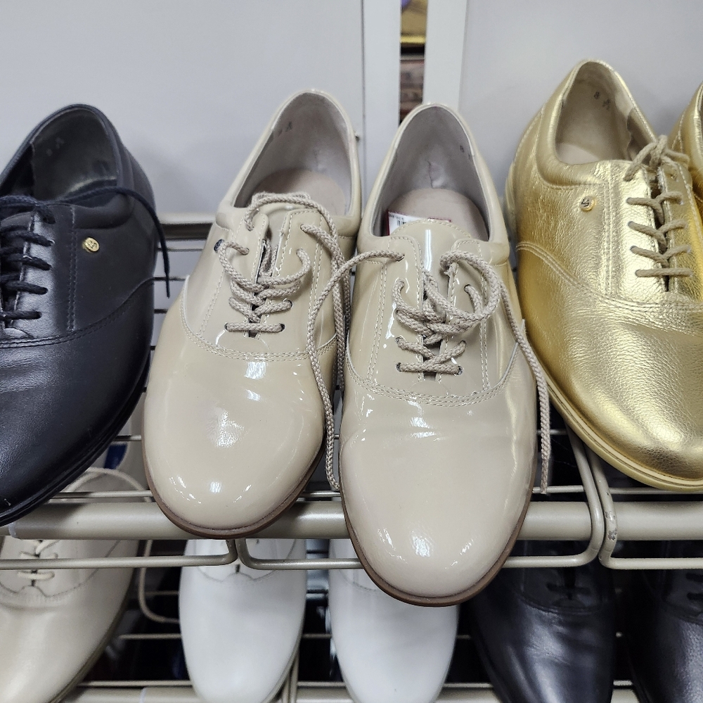 Easy spirit oxfords